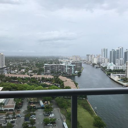 Beach Walk Resort De Lux Apartment Hallandale Beach Eksteriør bilde